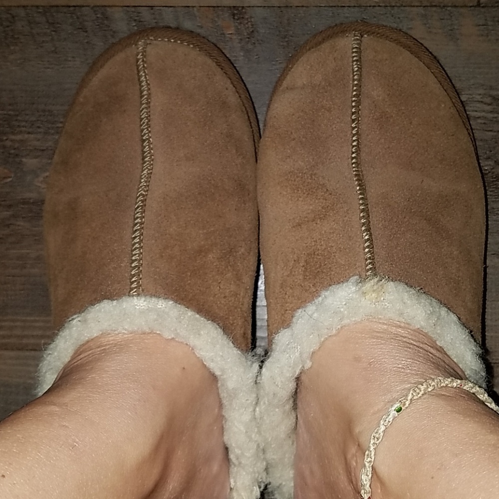 American Eagle tan suede slip on shoes 8